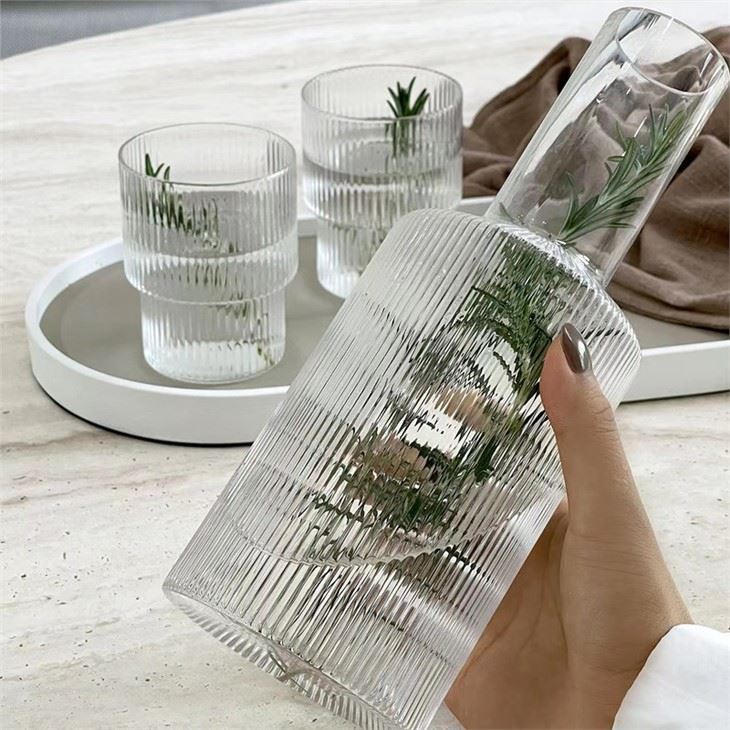 Bedside Table Water Bottle Suit